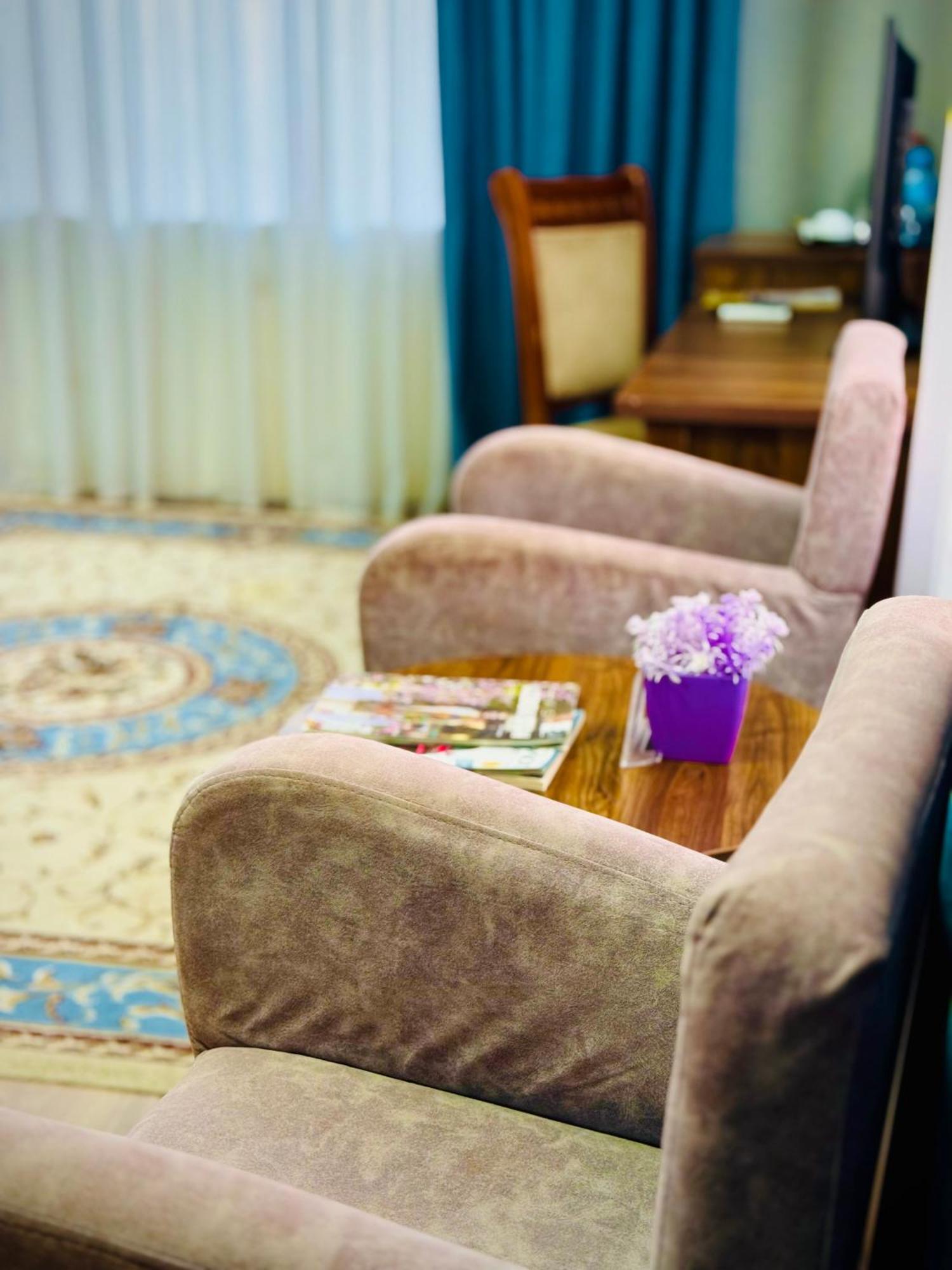 Ark Billur Halal Hotel Tashkent Exterior photo